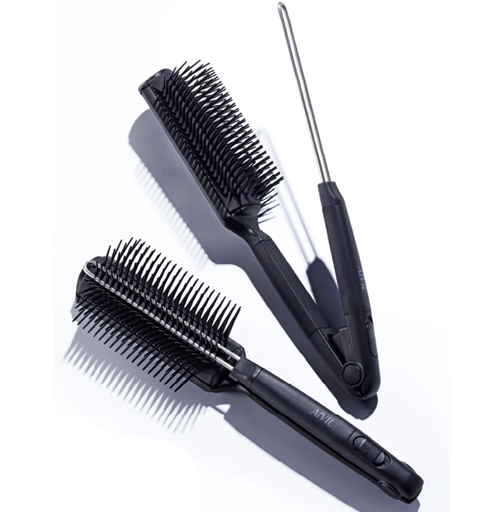 �A�C�r�� �f���A���z�[���h �u���V